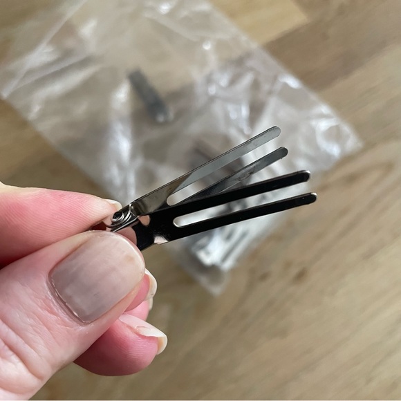 NWT 36mm Self Grip Aluminum Thermal Hair Rollers - Picture 3 of 4